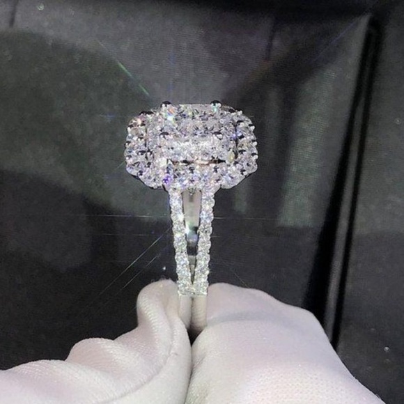 💍NEW 925 STERLING SILVER DIAMOND HALO SQUARE RING - Picture 5 of 6